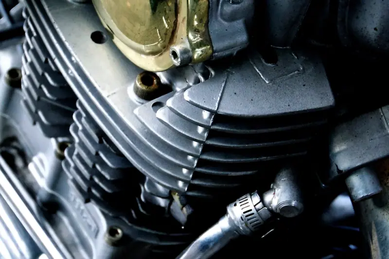 Pièce interne de moteur automobile